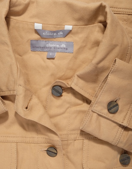 Дамско яке Claire