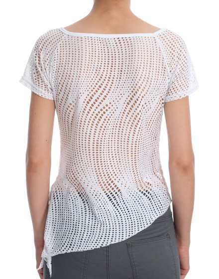 Дамска блуза с къс ръкав