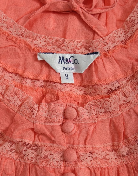 Дамски топ M&Co