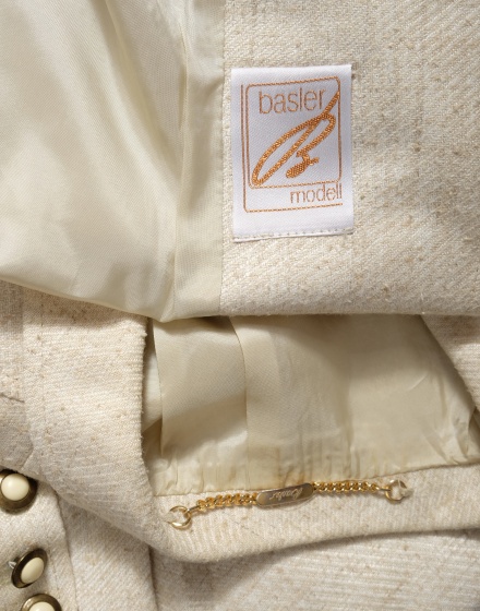Дамско сако BASLER