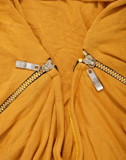 Дамска блуза с къс ръкав