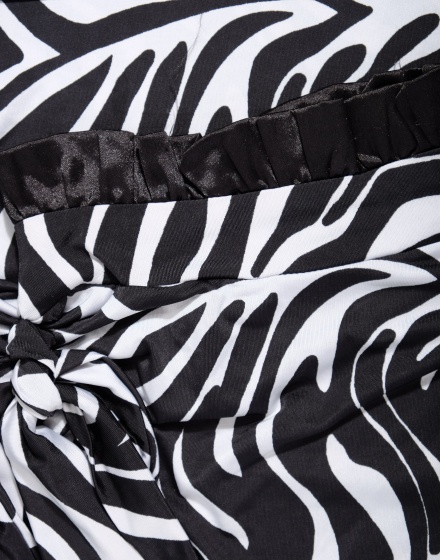 Дамска блуза с къс ръкав