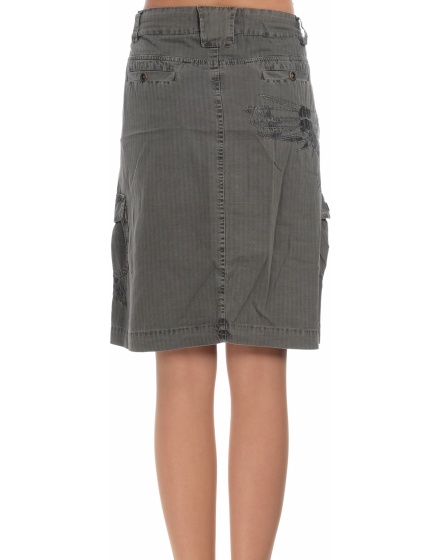 Дамска пола