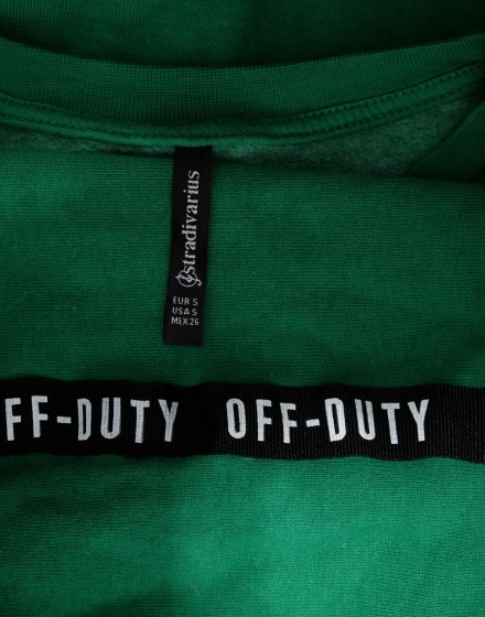 Ватирана блуза Stradivarius