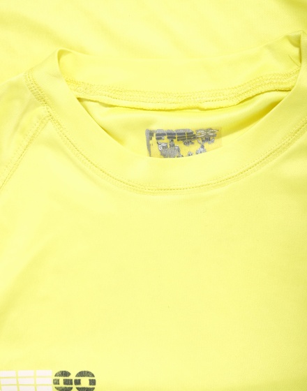 Спортна тениска