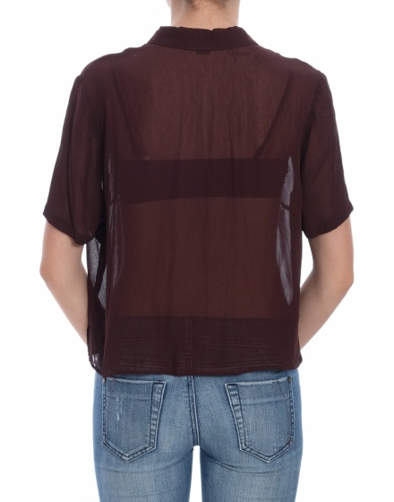 Дамска риза с къс ръкав