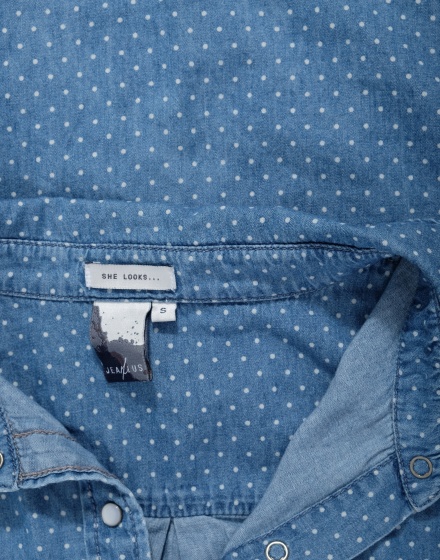 Дамска риза