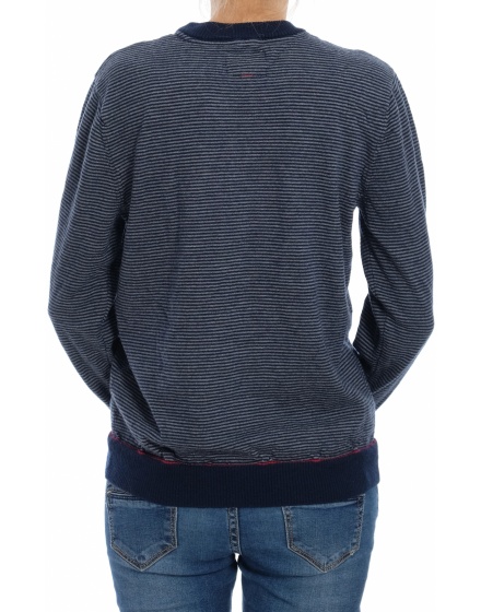 Мериносов пуловер Hymn