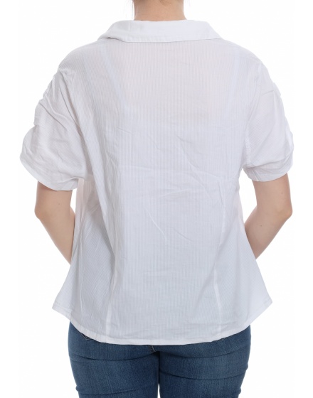 Дамска риза с къс ръкав