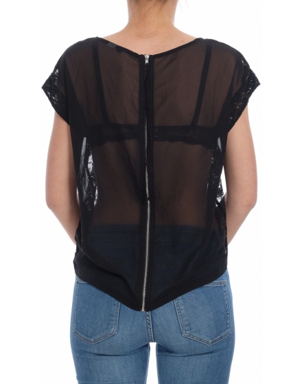 Дамска блуза с къс ръкав