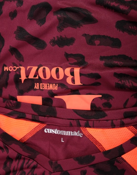 Спортна тениска OZON