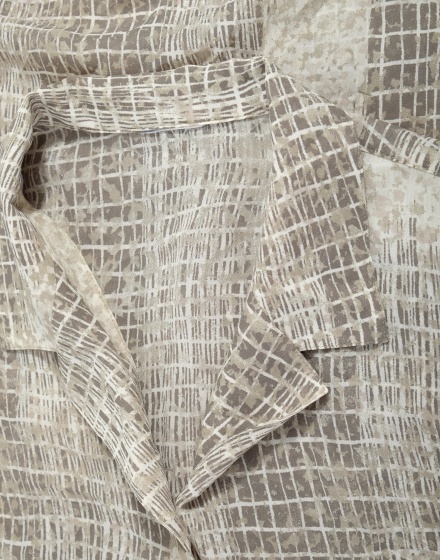 Дамска риза с къс ръкав