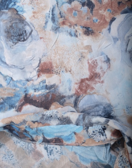 Дамска риза с къс ръкав