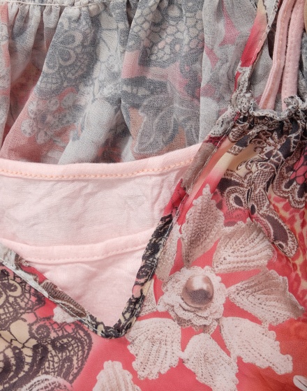 Дамска блуза с къс ръкав