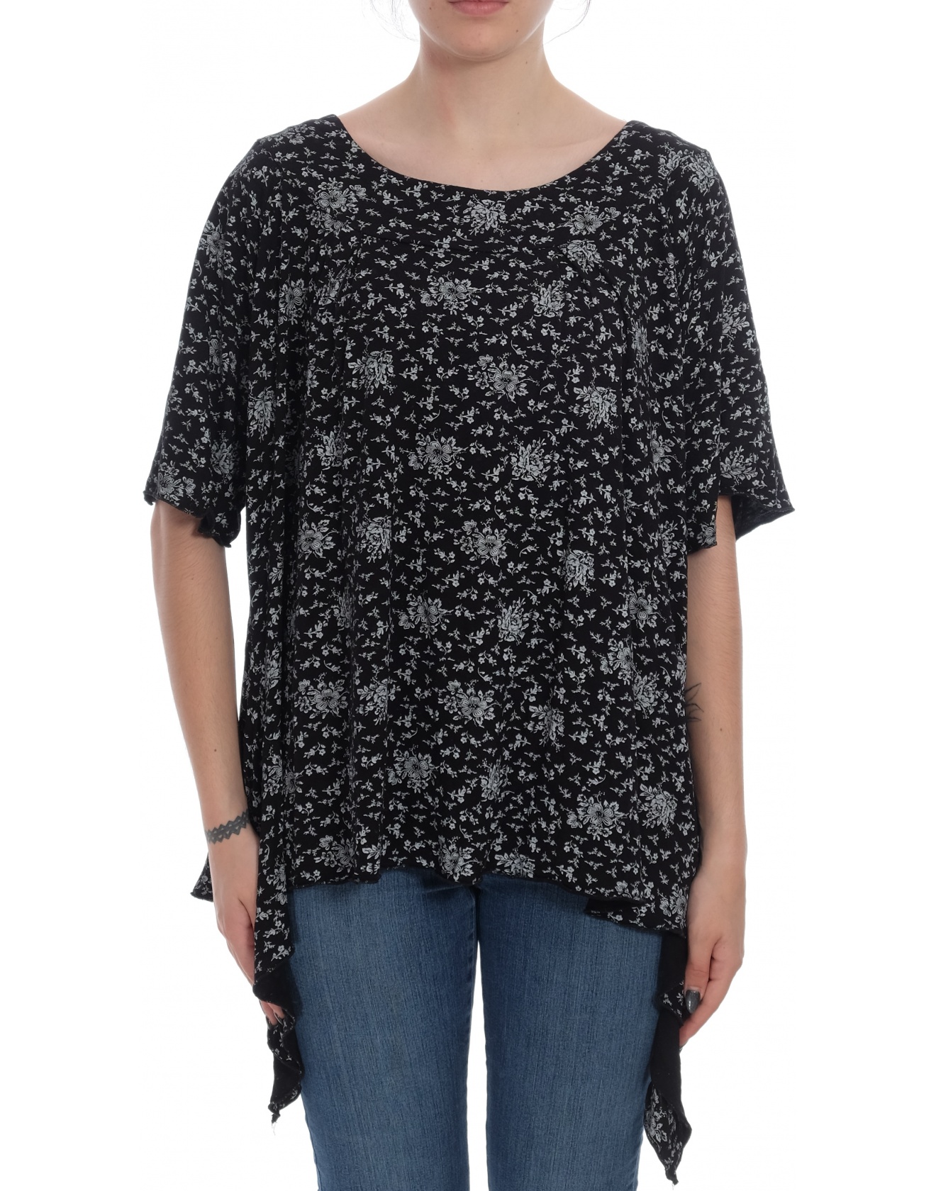 Дамска блуза с къс ръкав Yessica