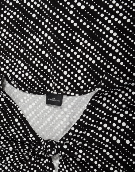 Дамска тениска Your 6th Sense